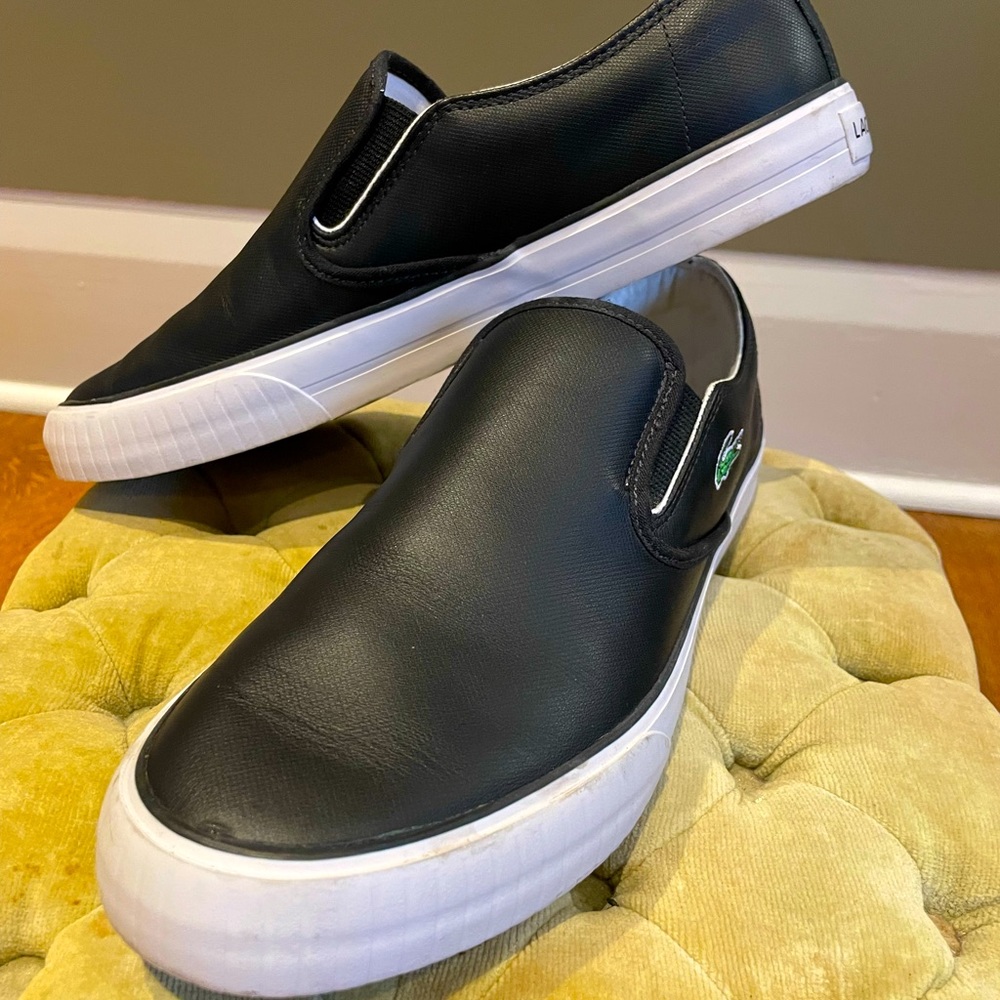 Lacoste pull on men’s runner black